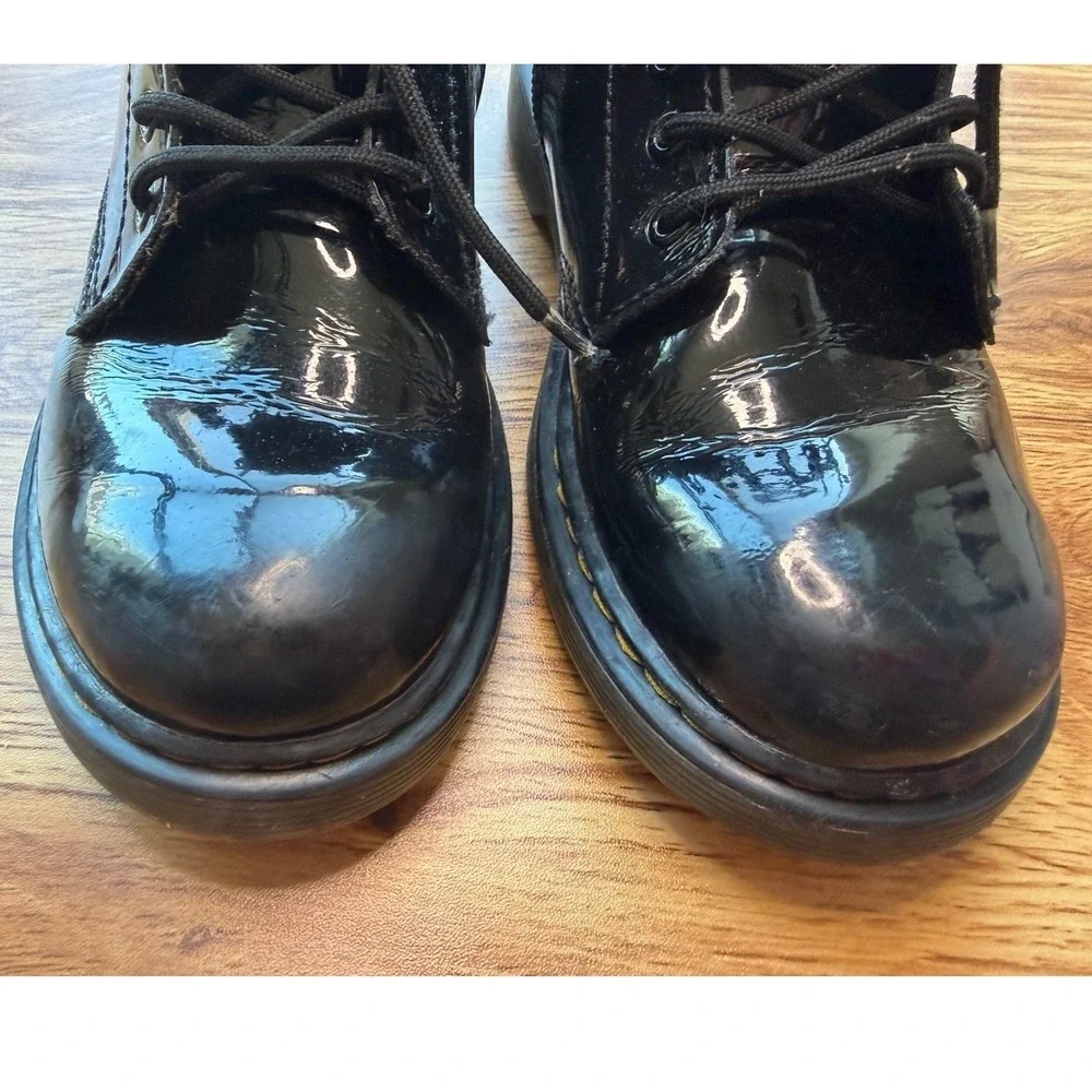Dr. Martens Delaney Black Patent Leather Lace Up Zip Boots Kids US 3